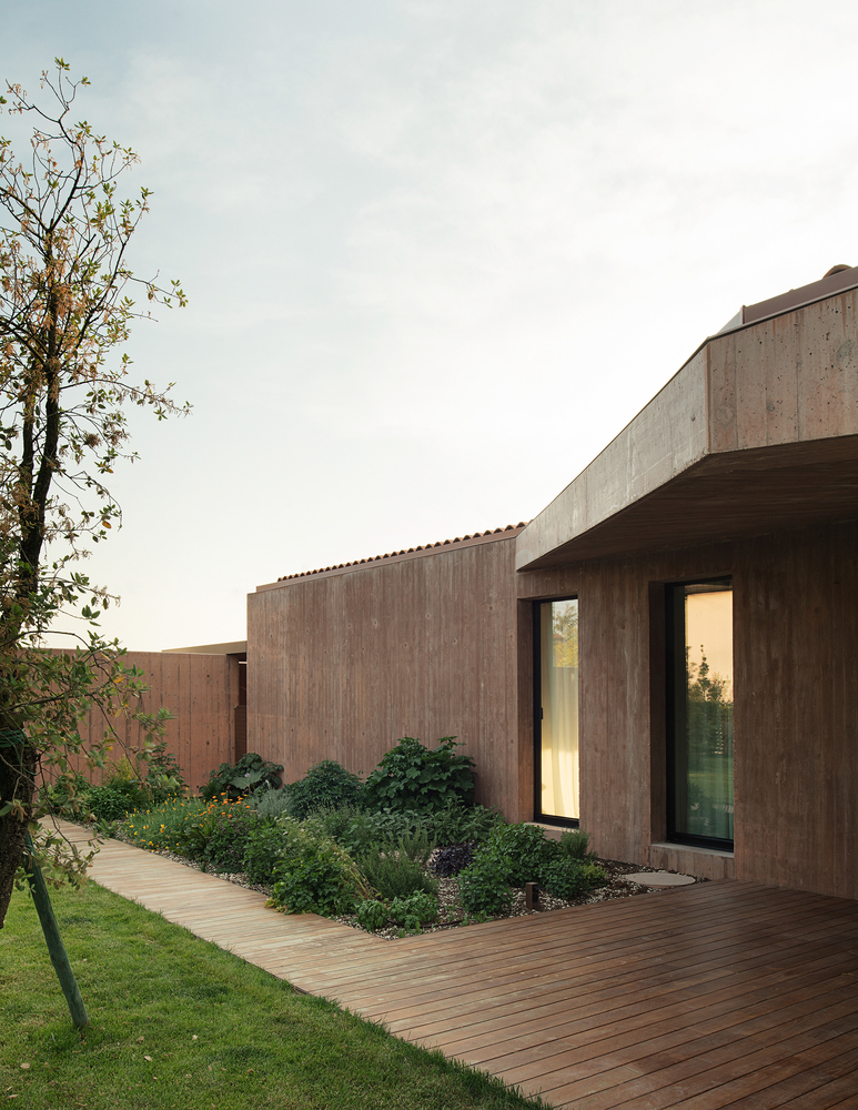 201 house with a pool mide architetti_17 - Mountech